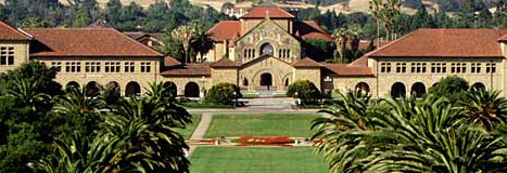 Entrada al campus de la Universidad de Stanford, en California.