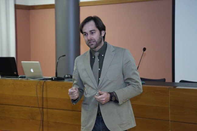Alberto Martínez, titulado en Diseño Industrial por la CEU-UCH y fundador de CuldeSac.