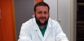 A Spanish male nurse from CEU-UCH joined a Spanish Red Cross team on its first mission to aid Ebola victims