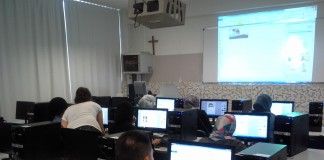 Elche Acoge organiza un curso de búsqueda de empleo por internet para inmigrantes en la CEU-UCH