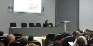 El Hospital General de Elche imparte un taller de prevención de riesgo biológico a alumnos de Enfermería de la CEU-UCH