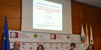 Juristas, médicos y expertos participan en la mesa redonda «Sufragio y Discapacidad: la universalidad del voto» organizada por la CEU-UCH