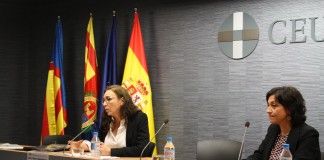 Charla del Consejo General de la Abogacía a alumnos de Derecho de la CEU-UCH de Elche sobre el máster de acceso a la profesión