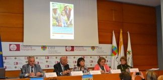 La 1ª Jornada Envejecimiento Activo, impulsada por la CEU-UCH y la Fundación Salud y Comunidad, pone en valor el papel de las personas mayores en la sociedad