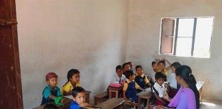Reabre un colegio de Nepal tras la campaña solidaria impulsada por un antiguo alumno de la CEU-UCH de Castellón