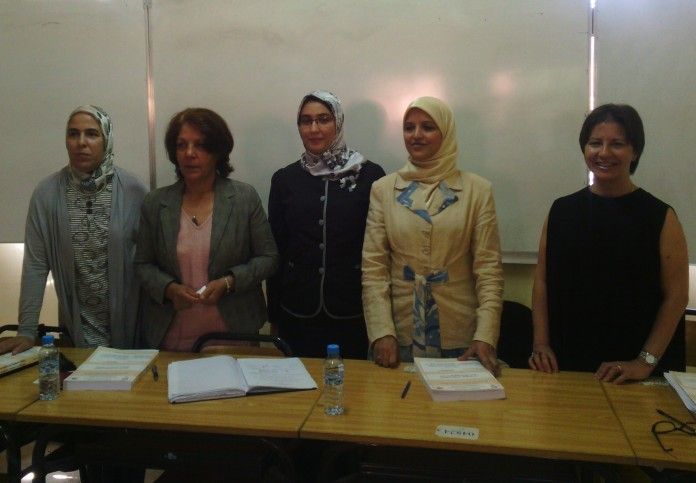 A la derecha, la profesora de la CEU-UCH, Susana Sanz, junto a profesoras de las universidades marroquíes de Caddi Ayyad (Marrakech) y Ibn Zohr (Agadir).