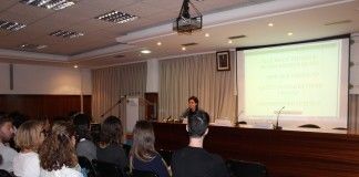 La presidenta del Colegio de Dietistas – Nutricionistas inaugura el curso del Doble Grado Farmacia + Nutrición en la CEU-UCH