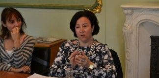 La directora de la Fundación de Estudios Bursátiles y Financieros ha participado en el tercer Taller Press con alumnos del Grado en Periodismo de la CEU-UCH