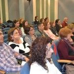 El papel de la familia en la educación y el uso inteligente de internet, en la Jornada de Orientación para padres organizada por la CEU-UCH