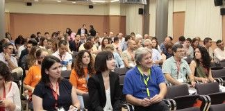 Expertos europeos en sanidad avícola, en el VII Curso organizado por la CEU-UCH y el CECAV