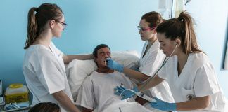 El Royal Stoke University Hospital ofrece trabajo a los alumnos de Enfermería