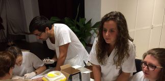 Más de 100 alumnos de Enfermería impartirán talleres de prevención a personas mayores