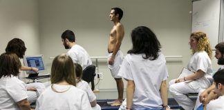 Alumnos de Fisioterapia del CEU de Elche inician sus prácticas formativas en hospitales y centros de salud