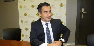 Se presenta en Alicante la primera Guía Preventiva frente al acoso escolar, editada por el CEU