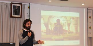 El periodista Jaume Vives presenta en el CEU el testimonio de los cristianos perseguidos en Irak