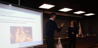 Más de 100 alumnos de FP y Bachillerato aprenden en el CEU a gestionar conflictos para reducir el acoso escolar