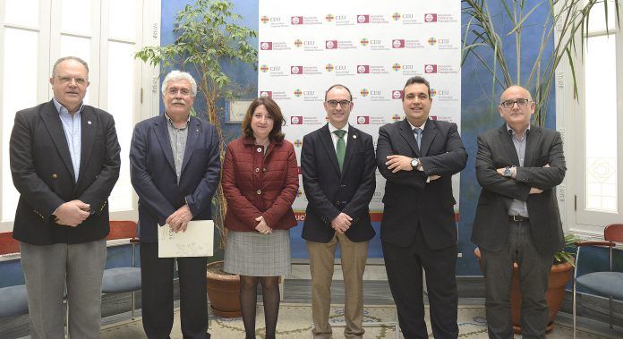 Los vicerrectores de investigación de las universidades valencianas y la gerente de RUVID, en su reunión en el Palacio de Colomina-CEU.
