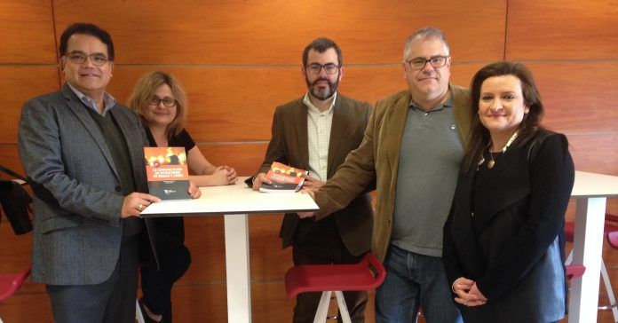 chavez-msu-ceu-uch-libro-crisis Los investigadores Manuel Chávez (MSU), Maite Mercado (CEU-UCH), José María Herranz (UCLM), Ángel Castaños y Elisa Marco (CEU-UCH), coautores de
