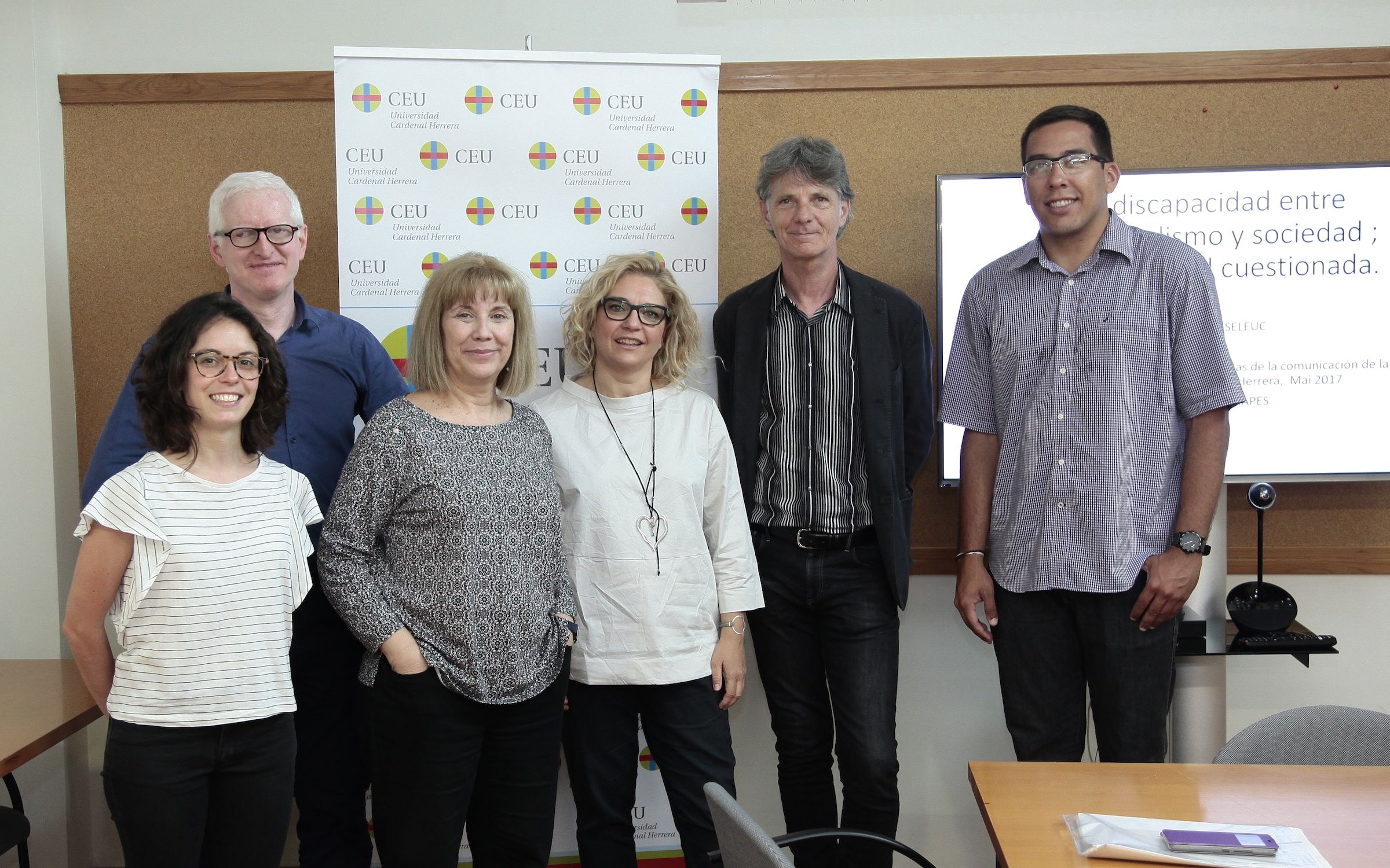 Investigadores del GIDYC y ponentes invitados de Francia, Colombia y Brasilm en el Seminario Internacional Sociedad, Discapacidad y Deporte del CEU-UCH. 