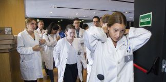 Nuestro alumno de Medicina Héctor Manjón, décimo en el MIR entre 14.448 aspirantes Los alumnos de sexto de Medicina del CEU de Castellón, durante la ECOE en el nuevo Centro de Simulación Avanzada.