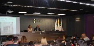 El CEU apuesta por el emprendimiento de los estudiantes de Enfermería