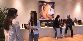 Alumnos del CEU se forman en gestión de ventas con expertos de la firma Panama Jack