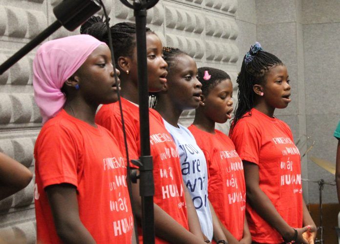 voces-por-benin-grabacion-ceu-4