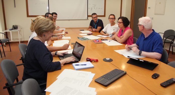 Primera reunión de trabajo del equipo del nuevo Instituto de investigación ODISEAS, de la CEU UCH.