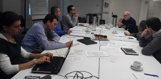 ¿Por qué «odiamos» pagar impuestos? Una de las reuniones del Foro Creyente de Pensamiento Ético Económico, en Madrid, para la elaboración del documento.