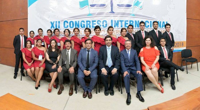 Expertos en Derecho Internacional de México, Chile y Venezuela han participado en este Congreso, celebrado en la Universidad de Ixtlahuaca CUI, al que ha sido invitada la profesora Ruth Abril.