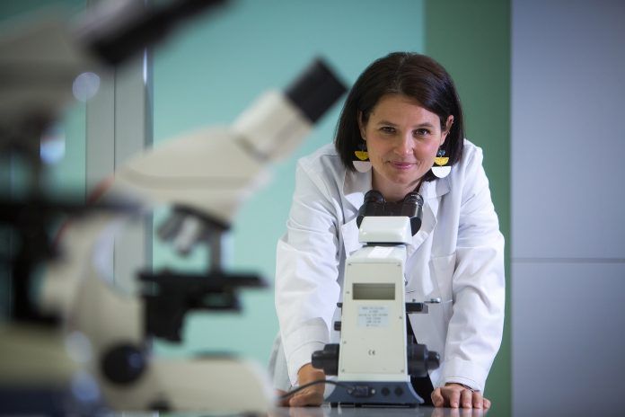 Isabel Almodóvar, doctora en Enfermería que ha liderado la investigación, es coordinadora del Grado en la Universidad CEU Cardenal Herrera de Castellón.