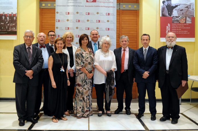 Diez expertos analizan en Valencia el coste de una “no Europa”, en una Jornada organizada por la CEU UCH y la Generalitat Valenciana.