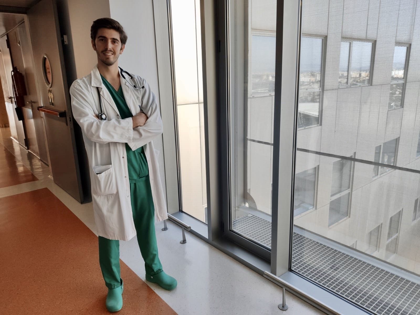 Zóser Saura, graduado en Medicina por la CEU UCH, es ahora médico residente en Cartagena.
