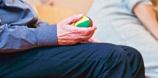 Enfermería Geriátrica, intervenir y evitar el camino hacia la dependencia