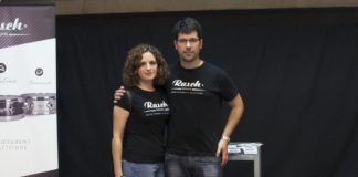 Premio a la ciencia para del diseño de las cajas de percusión de Rasch Drums Patricia Clemente y Manuel Ibáñez, ingenieros valencianos formados en la CEU UCH y creadores de Rasch Drums, empresa galardonada con el "Best Snare Drum Manufacturer 2020”.