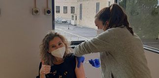 Enfermería reivindica su papel en la vacunación contra el coronavirus