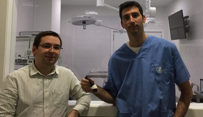Researchers Luis Doménech (CEU-UCH) and Iván Serra (UCV), applicants of the patent.
