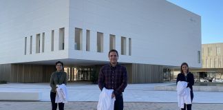 Ansiedad en el dentista… ¿más necesidad de analgésicos? Isabel Guillén, Javier Fernández Aguilar y Mar Jovani, autores del estudio sobre ansiedad en el dentista y consumo de analgésicos.