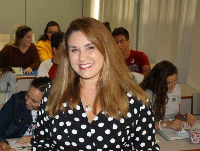 Helena-Pascual-ha-vuelto-a-ser-nominada-al-Premio-a-Mejor-Docente-Universitaria-de-Espana-1