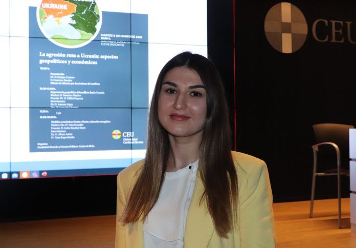 Yana Rogovchenko, alumna ucraniana del CEU, que ha impulsado la recogida de ayuda