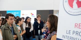 Más de 250 estudiantes y 22 empresas de toda Europa, en la II Feria de Empleo en Veterinaria