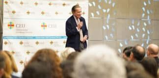 El Dr. Enrique Rojas aborda en Castellón las claves de la madurez, la afectividad y los proyectos vitales