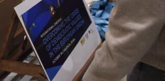 Con expertos de seis países, para analizar la crisis de valores democráticos en Europa