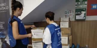 Estudiantes y profesores del grado en Farmacia colaboran con las farmacias afectadas por la DANA
