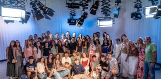 David Ferrer con los estudiantes del Summer Inspiration y el personal de la Universidad