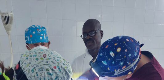 CEU students and lecturers participate in an international volunteering project on education and health in Senegal