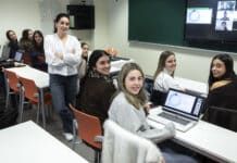 Estudiantes de Educación del CEU se forman en sostenibilidad y ciudadanía junto a compañeros de tres continentes Proyecto Erasmus + Maestros con competencias sostenibilidad