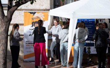 Una profesora de la CEU UCH lidera una iniciativa de sensibilización contra el uso de niños soldado