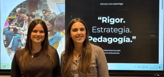 alumnas becadas escuela maestrosslide