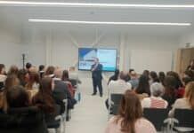 Más de 200 estudiantes de Bachillerato descubren la oferta universitaria en la Jornada de Puertas Abiertas del CEU de Elche